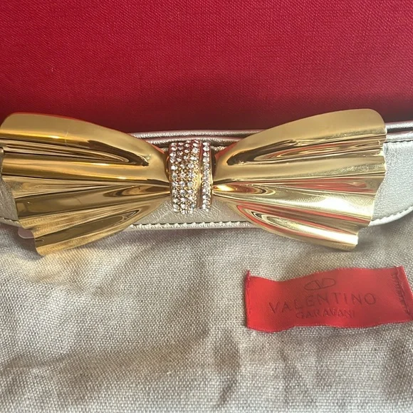 Valentino Vintage Metallic Silver and Gold Bow Belt - Picture 2 of 8